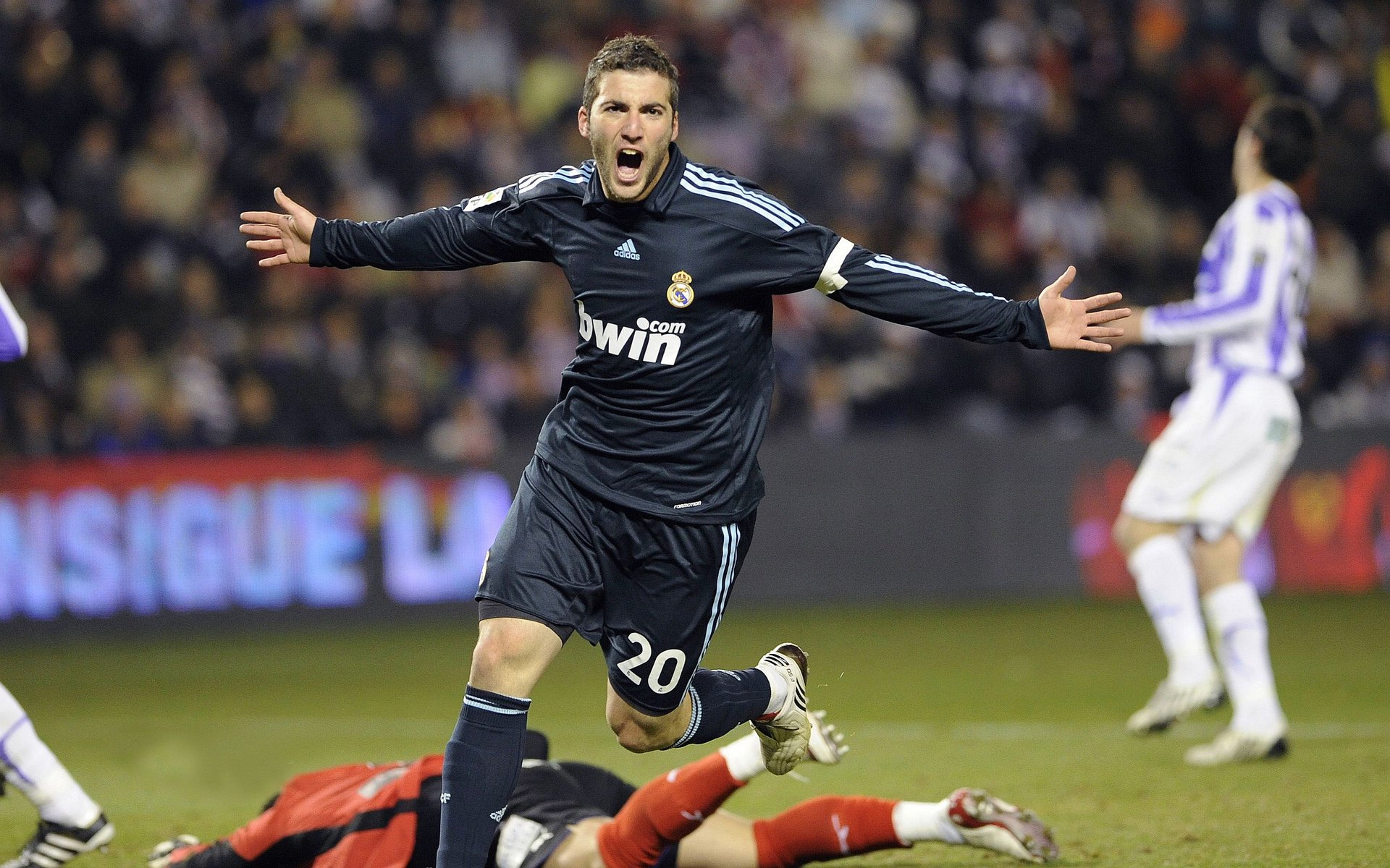 kaiyun中国官方网站-PSG进攻效率低下，错失多次良机，psi攻击